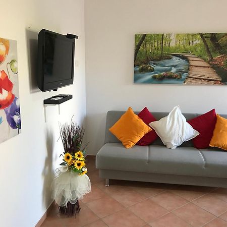 Casa Di Cristina Apartment ฟิวมิชีโน ภายนอก รูปภาพ