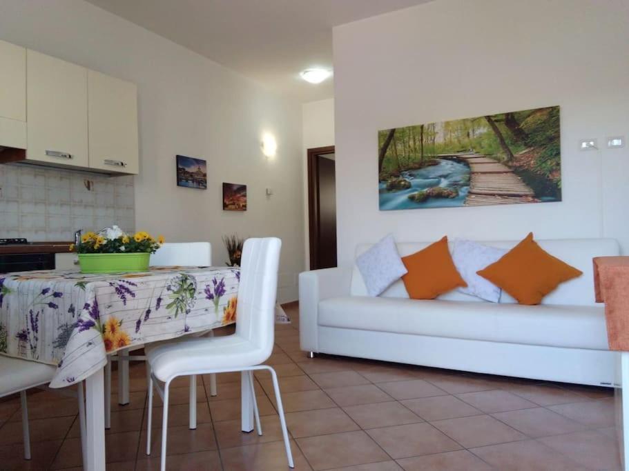 Casa Di Cristina Apartment ฟิวมิชีโน ภายนอก รูปภาพ